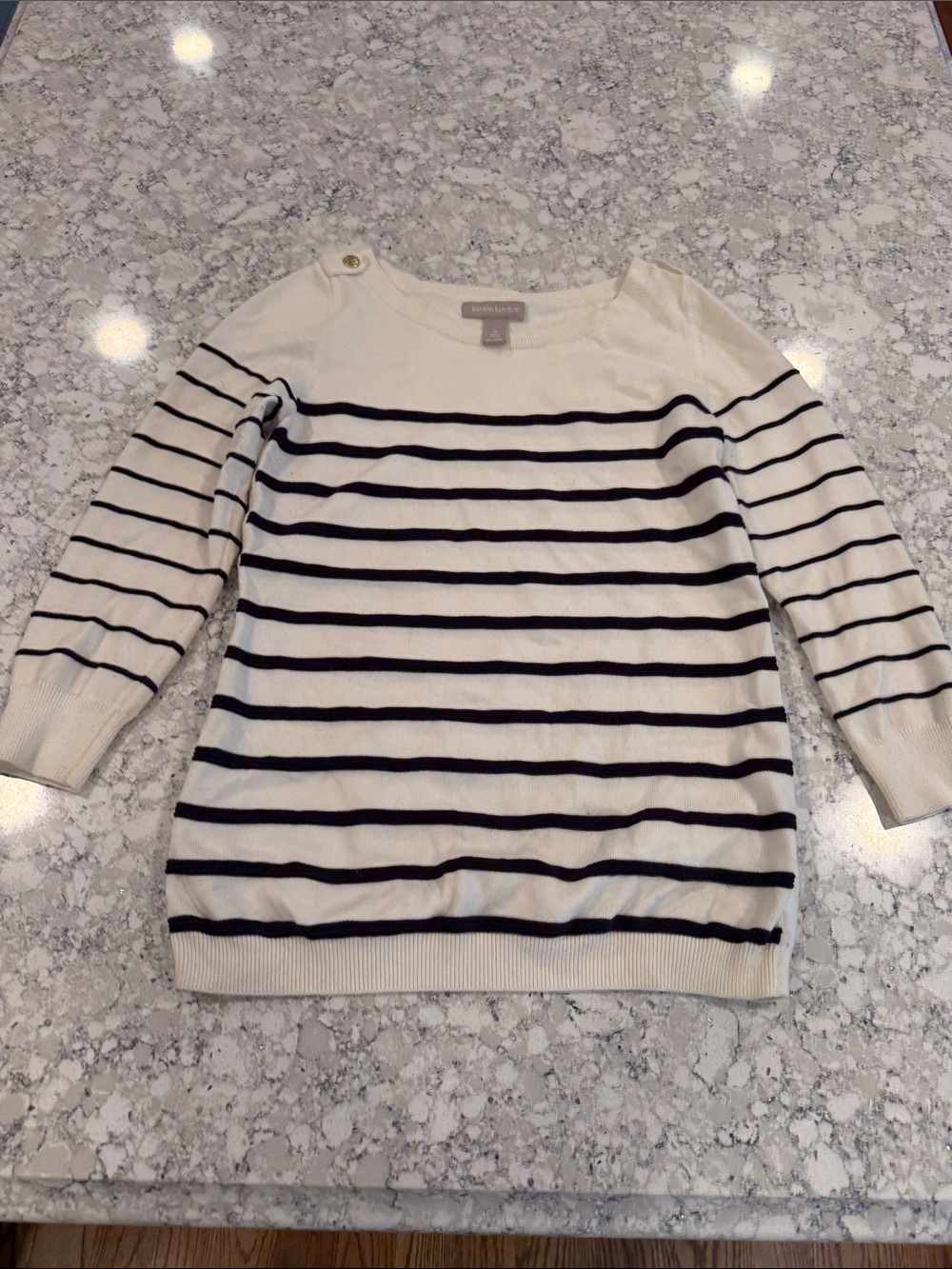 Banana Republic nautical Cream and navy blue Striped Boatneck Sweater size S